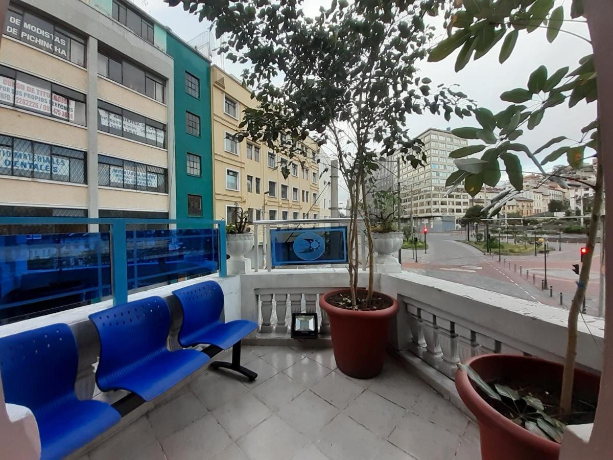 Hostal Mediodia Quito Ngoại thất bức ảnh