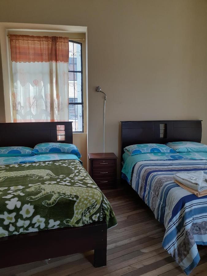 Hostal Mediodia Quito Ngoại thất bức ảnh